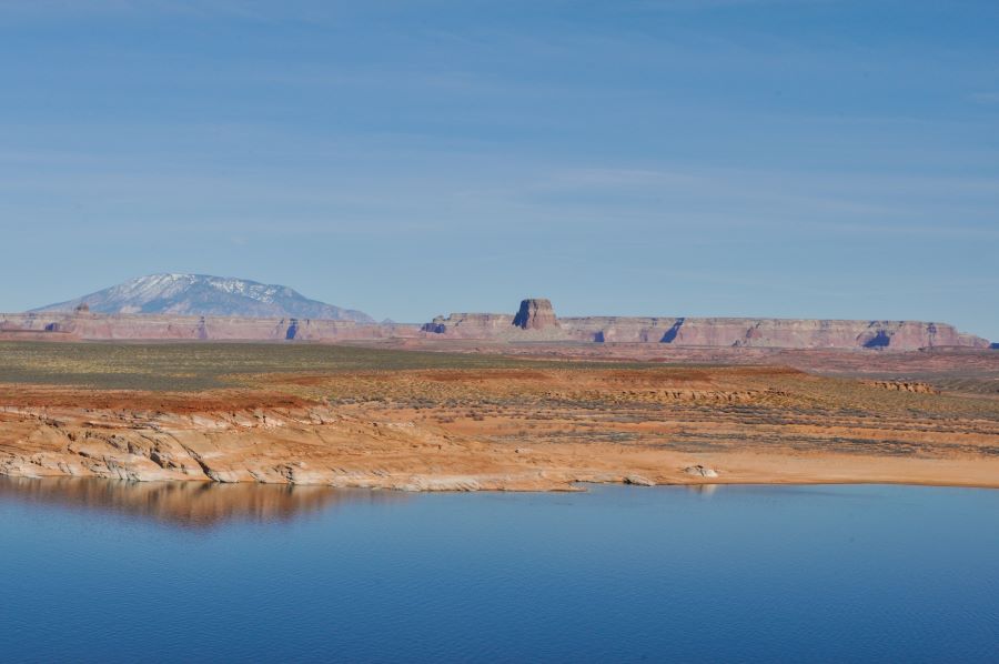 Landscape picture featuring Lake Powell in Page, Arizona.