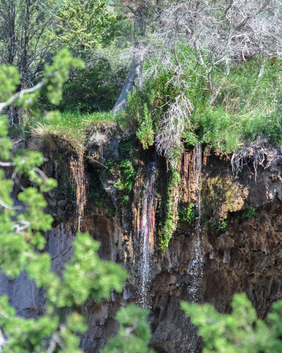 Water falling of of the rim in Tonto Natural Bridge State Park